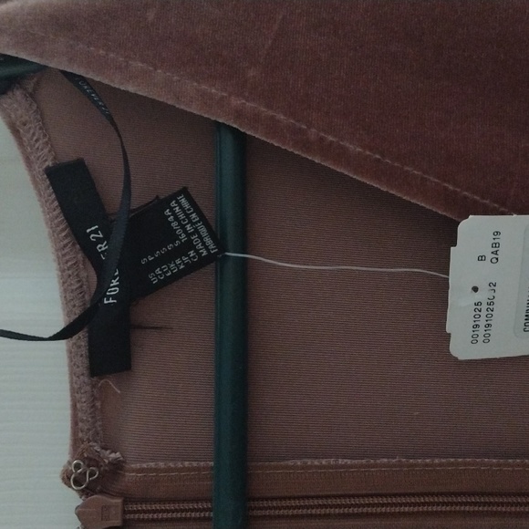 Forever 21 velour romper NWT gorgeous and soft. - Picture 2 of 2